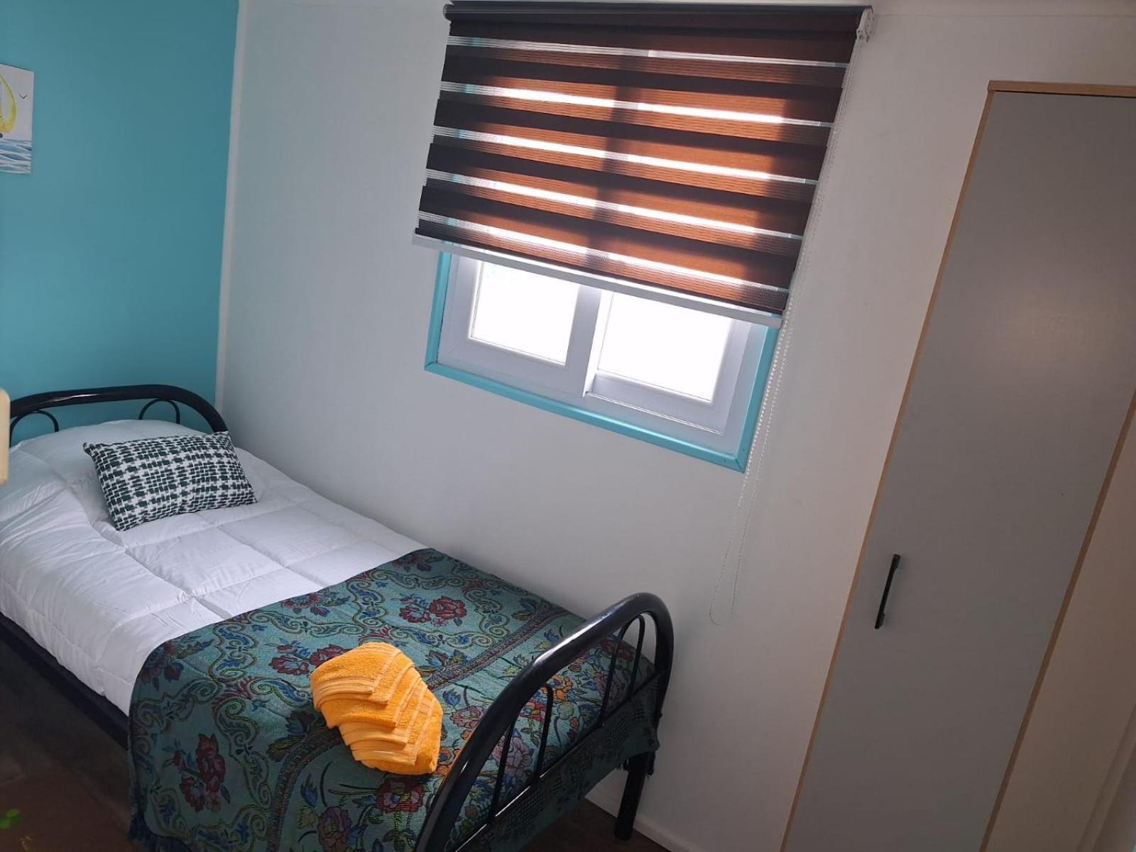 Hostel Kuntur Puerto Natales Bagian luar foto