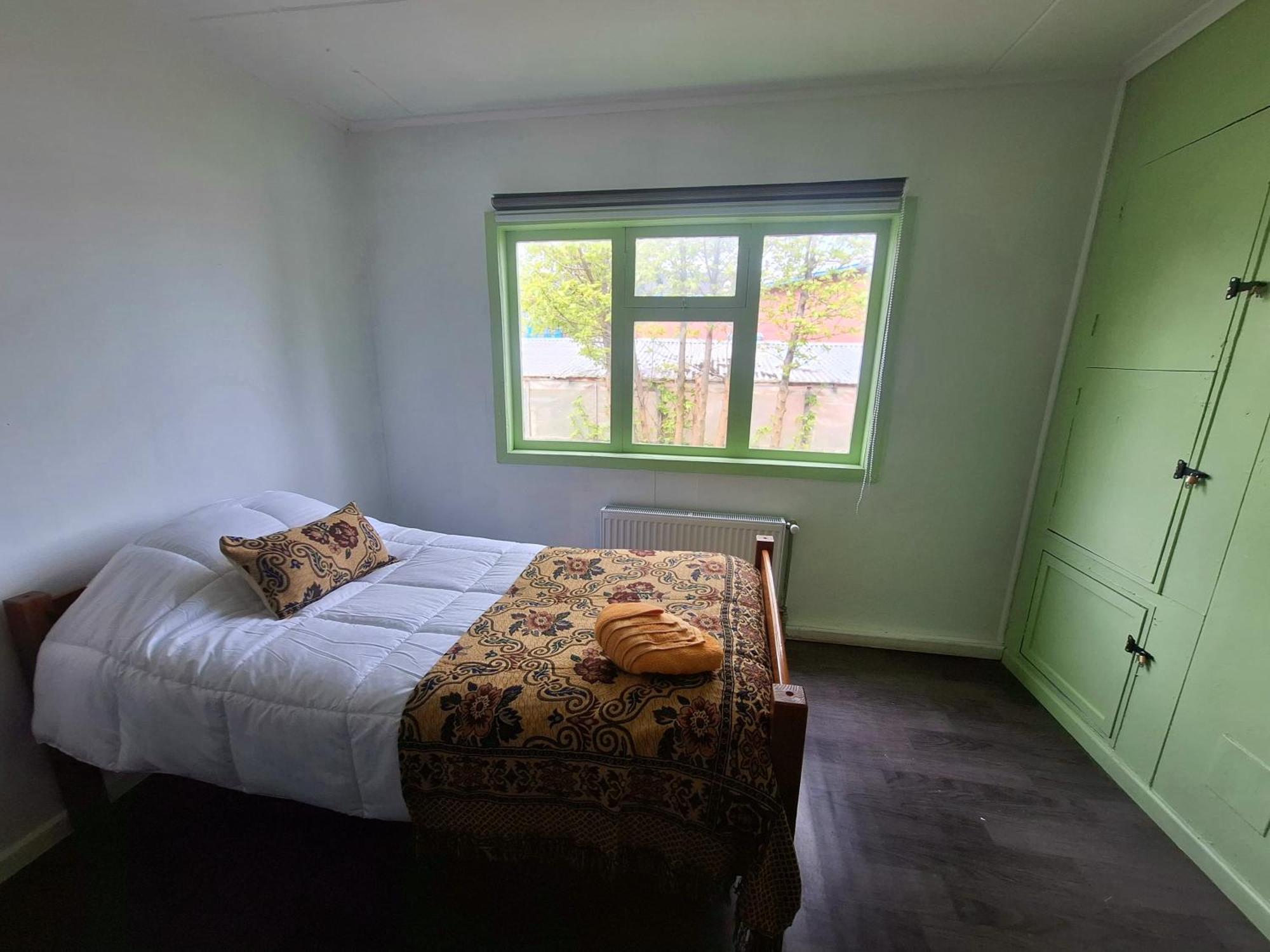 Hostel Kuntur Puerto Natales Bagian luar foto